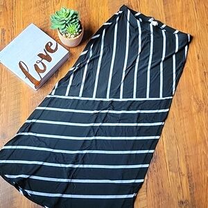 Matty M Black and Light Grey Geometric Maxi Skirt